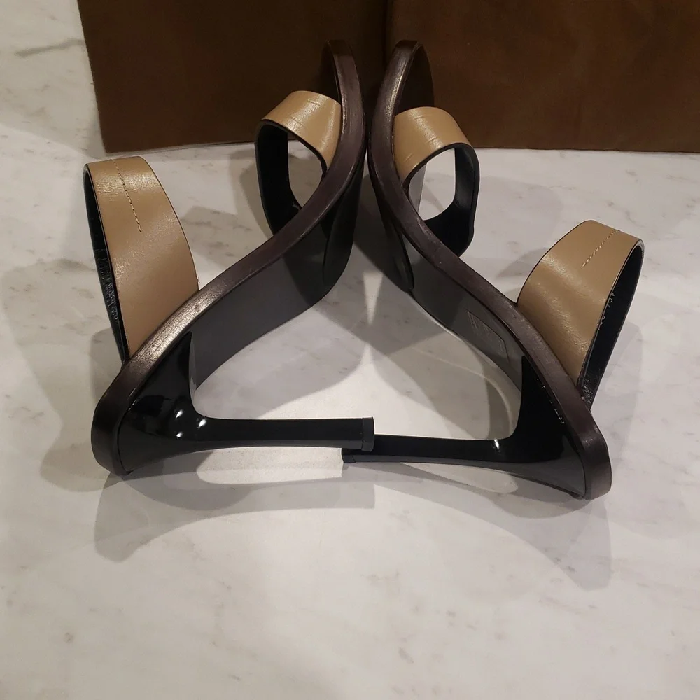 Gucci Leather Sandals Double Strap. 4" Heel Size 7 Tan Color - Picture 10 of 10